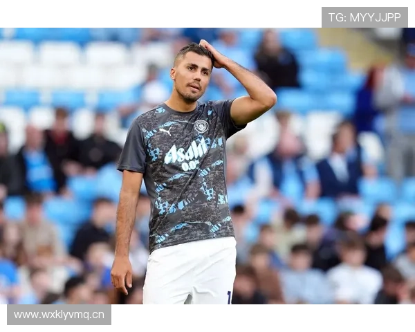 罗德里：曼城2023三冠王赛季的中场基石解析