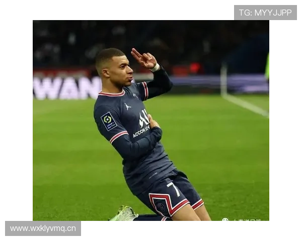 姆巴佩转会决策全解析：留巴黎与加盟皇马背后的博弈逻辑